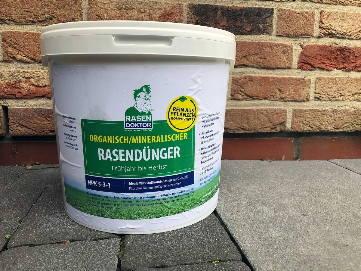 Rasendünger von Rasendoktor
