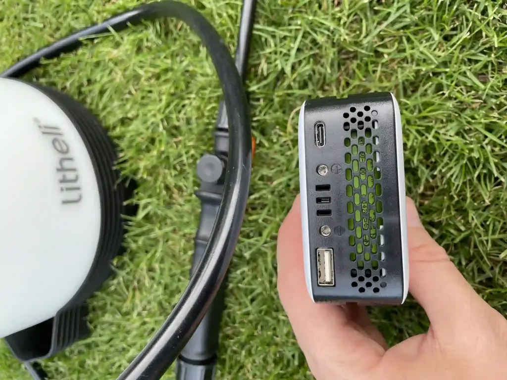 Litheli Akku und gleichzeitig Powerbank